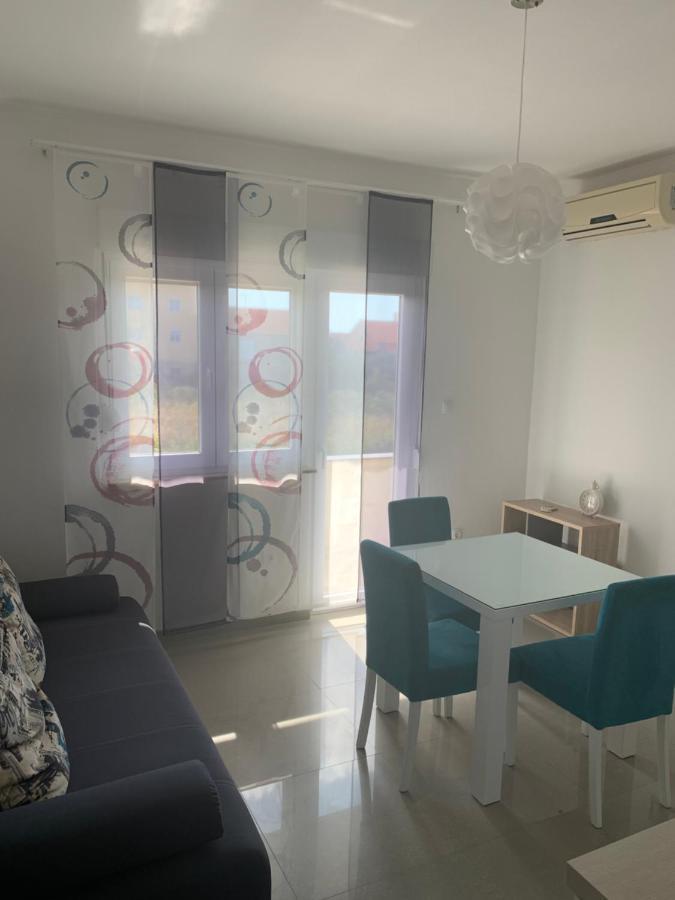 Apartment Roni زادار المظهر الخارجي الصورة
