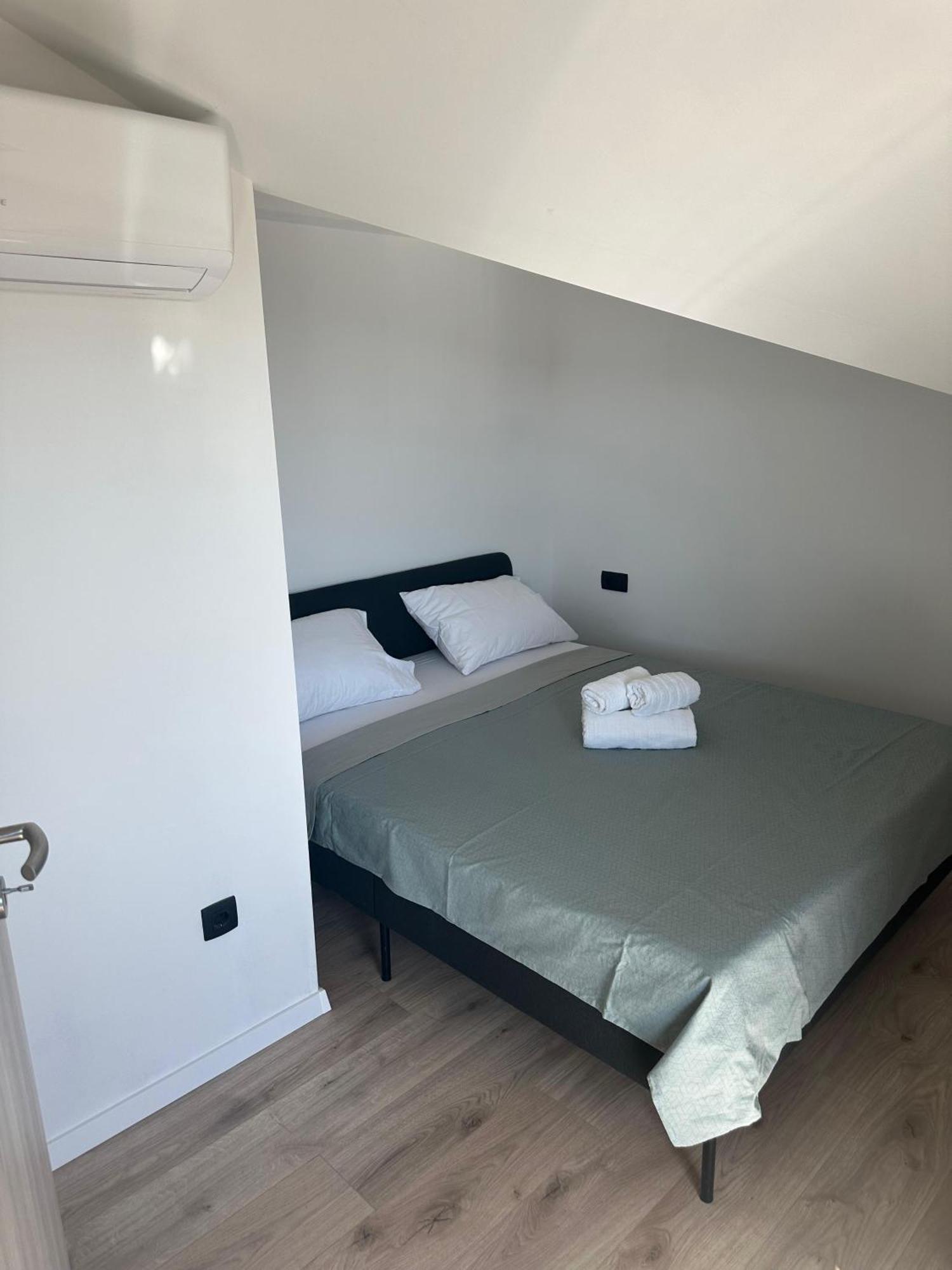 Apartment Roni زادار المظهر الخارجي الصورة