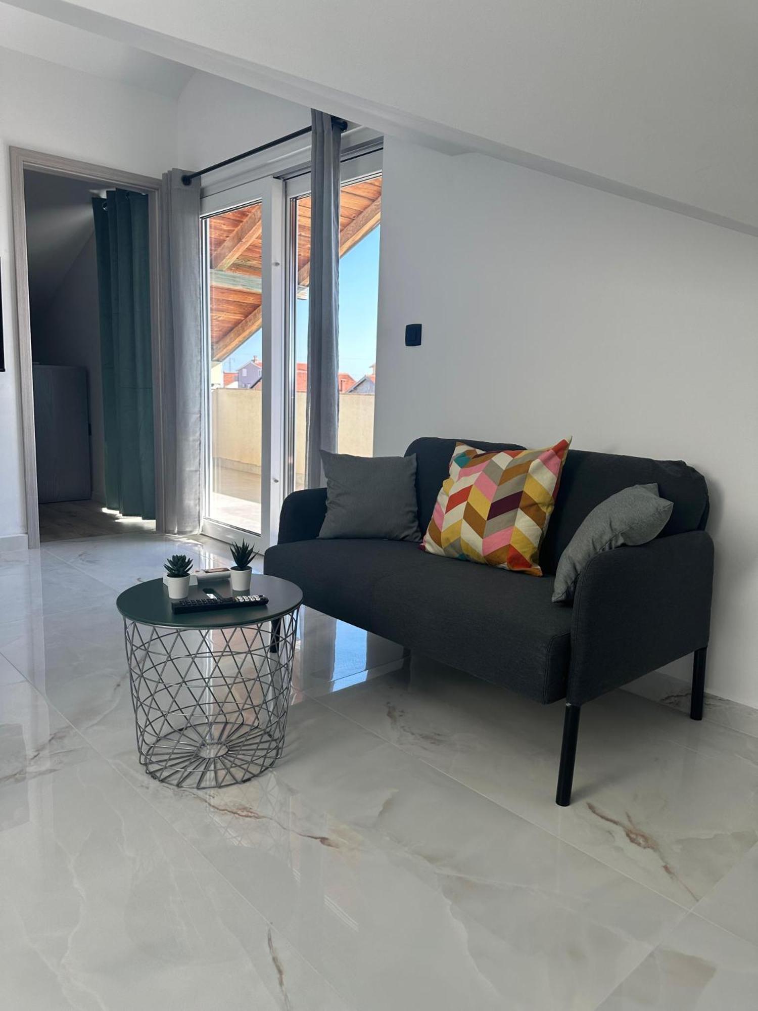 Apartment Roni زادار المظهر الخارجي الصورة